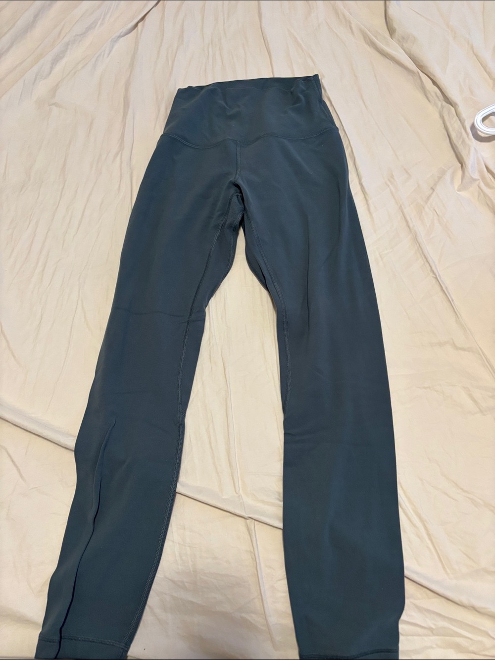 EUC Lululemon Align Size 4 25 inch seam High-Waist Active Leggings in Dark Teal